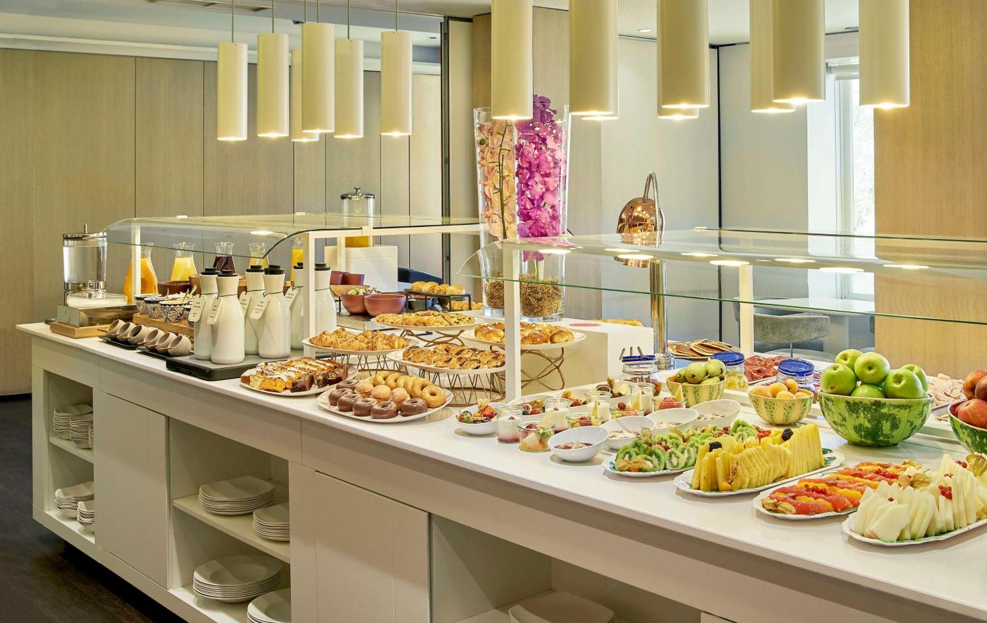 Nh Collection Madrid Colon Hotel Kültér fotó